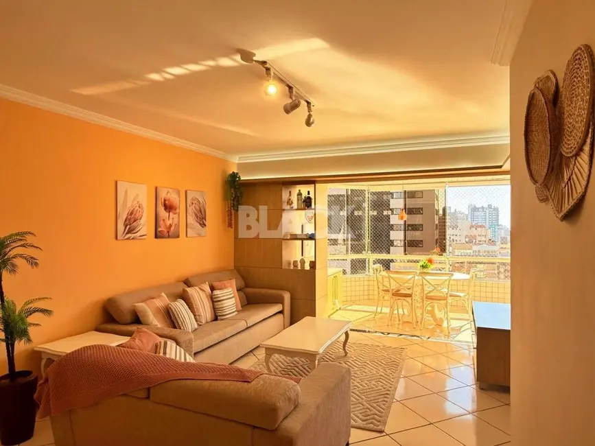 Foto 2 de Cobertura com 3 quartos à venda, 220m2 em Centro, Torres - RS