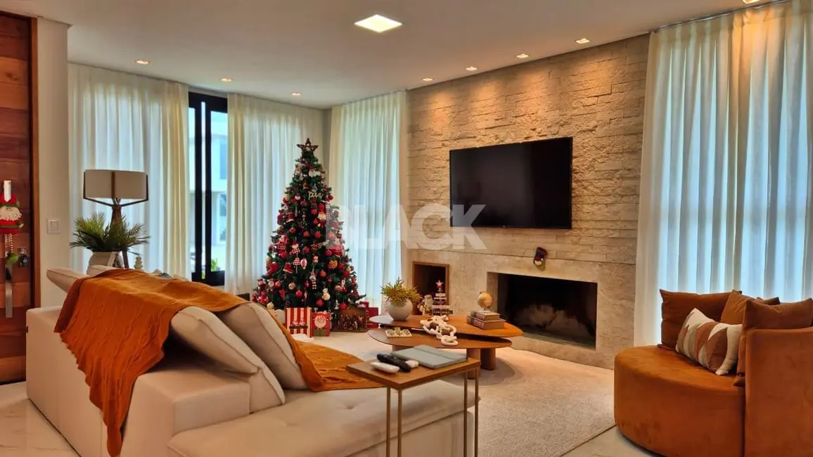 Foto 1 de Casa de Condomínio com 3 quartos à venda, 220m2 em Centro, Passo De Torres - SC