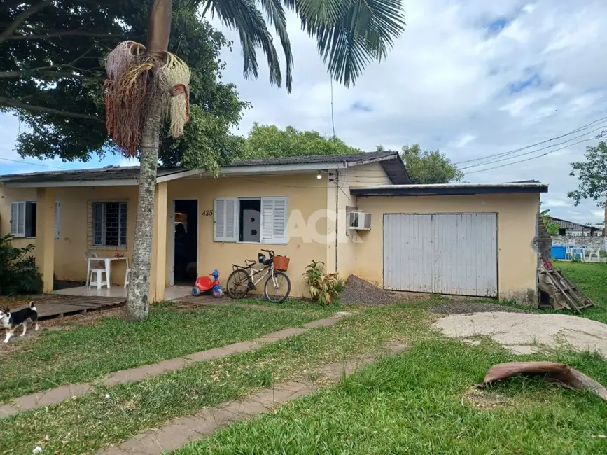 Foto 1 de Casa com 3 quartos à venda, 100m2 em Torres - RS