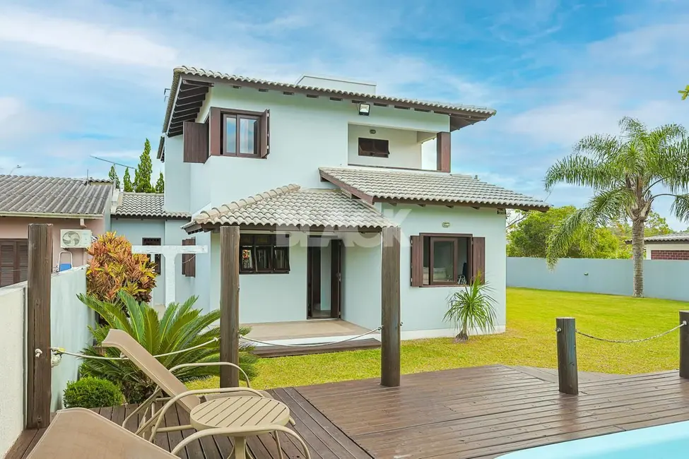 Foto 5 de Casa com 4 quartos à venda, 186m2 em Torres - RS