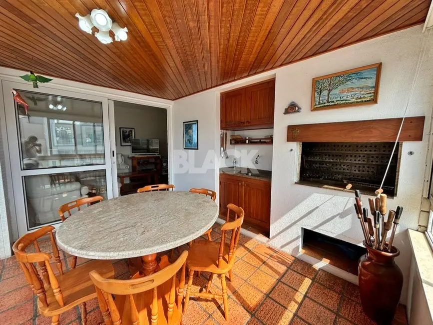 Foto 3 de Apartamento com 3 quartos à venda, 135m2 em Torres - RS