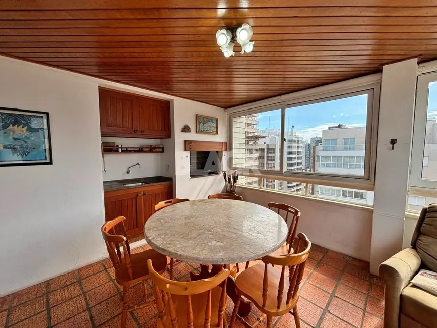 Foto 2 de Apartamento com 3 quartos à venda, 135m2 em Torres - RS