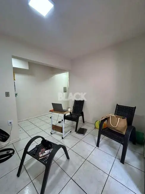 Foto 3 de Apartamento com 3 quartos à venda, 85m2 em Centro, Torres - RS