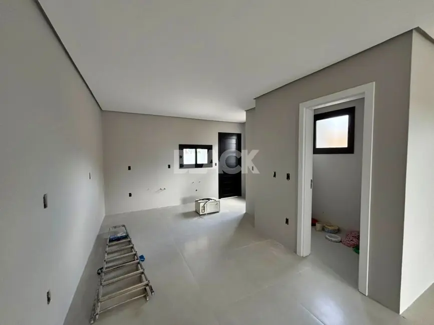 Foto 5 de Sobrado com 3 quartos à venda, 134m2 em Torres - RS