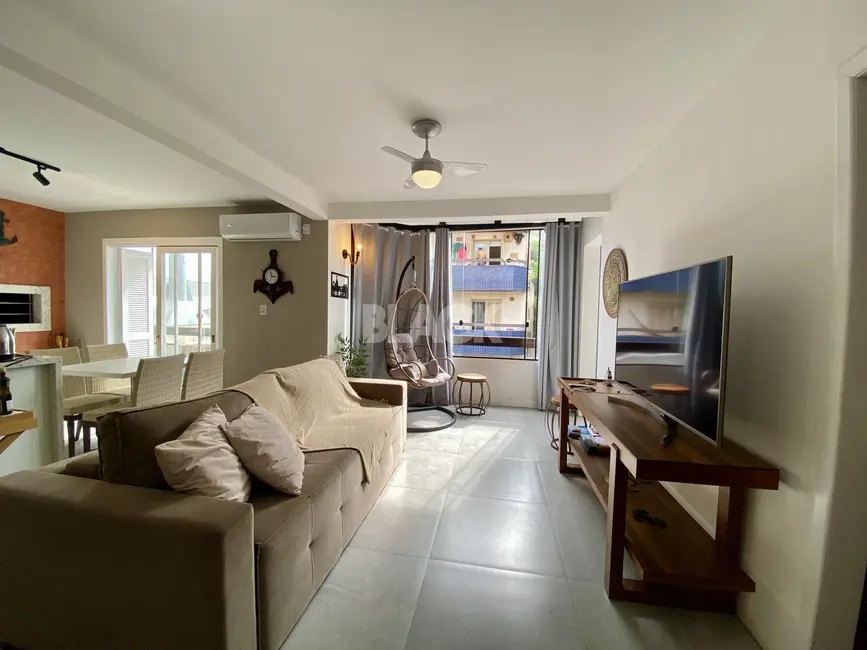 Foto 4 de Apartamento com 2 quartos à venda, 70m2 em Centro, Torres - RS