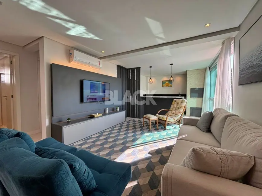Foto 8 de Cobertura com 3 quartos à venda, 204m2 em Torres - RS