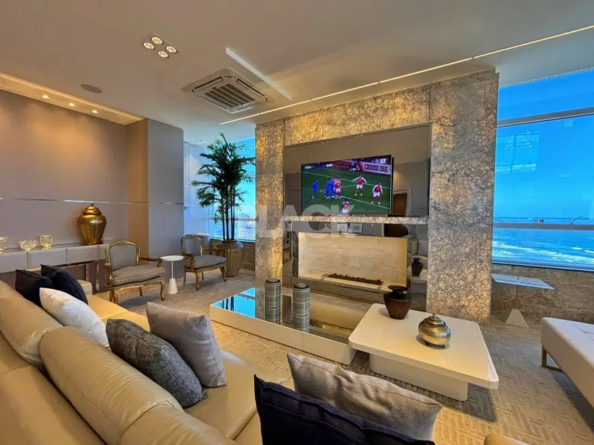 Foto 3 de Cobertura com 4 quartos à venda, 621m2 em Torres - RS