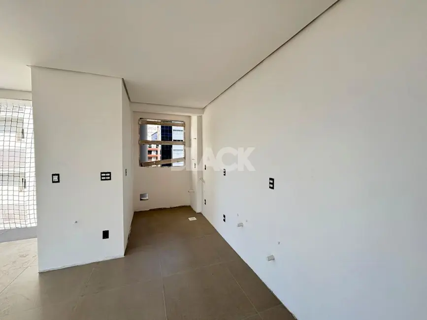 Foto 7 de Apartamento com 2 quartos à venda, 78m2 em Torres - RS