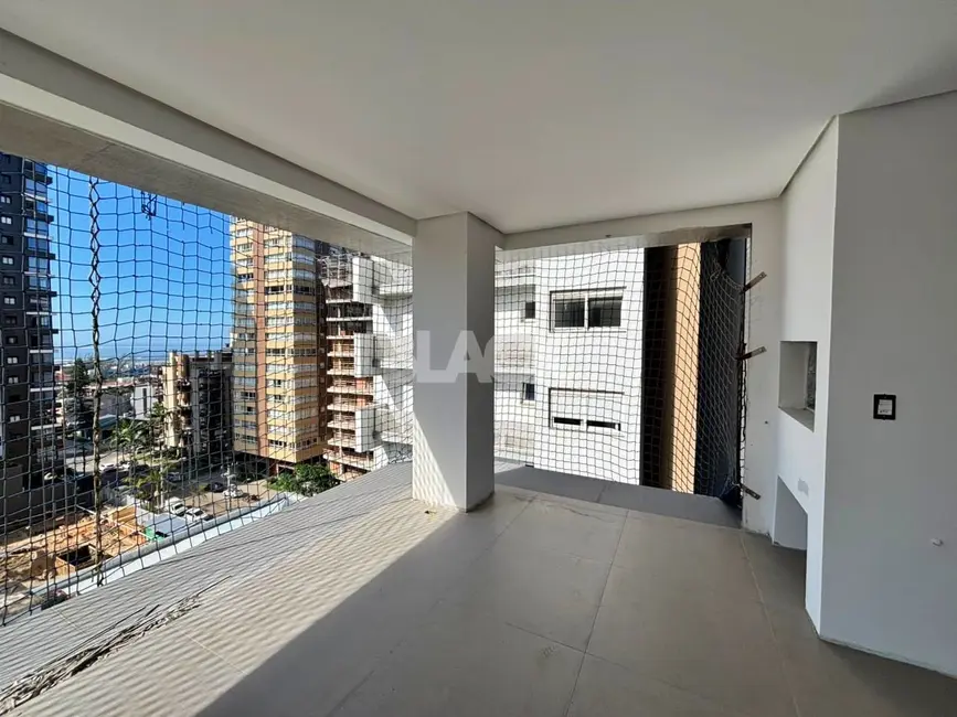 Foto 3 de Apartamento com 2 quartos à venda, 78m2 em Torres - RS