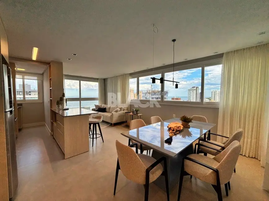Foto 1 de Apartamento com 2 quartos à venda, 77m2 em Centro, Torres - RS