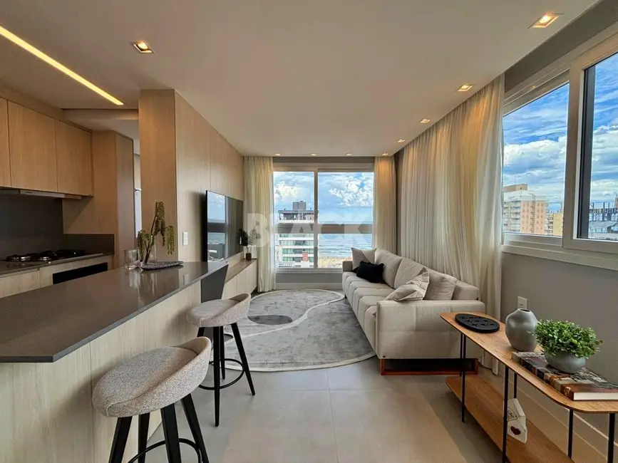 Foto 8 de Apartamento com 2 quartos à venda, 77m2 em Centro, Torres - RS