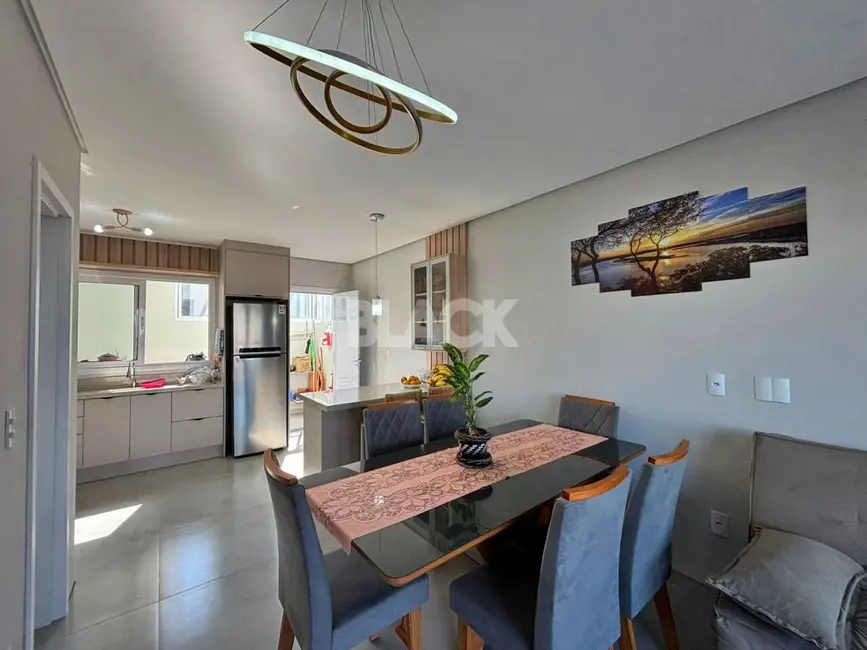 Foto 5 de Sobrado com 2 quartos à venda, 98m2 em Torres - RS