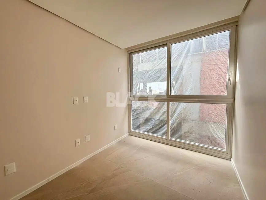Foto 6 de Apartamento com 2 quartos à venda, 70m2 em Torres - RS