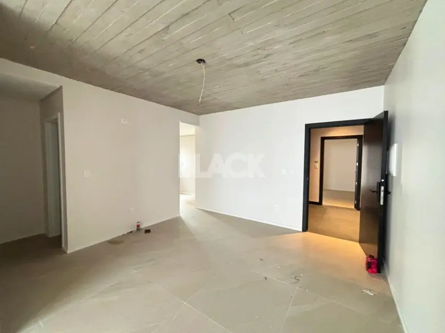 Foto 2 de Apartamento com 2 quartos à venda, 70m2 em Torres - RS