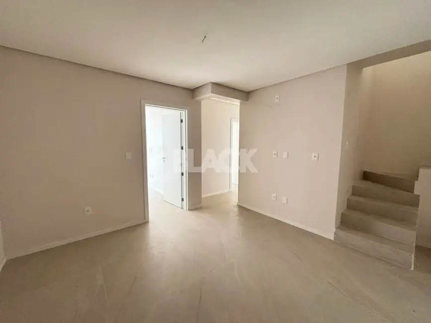Foto 6 de Cobertura com 3 quartos à venda, 130m2 em Torres - RS