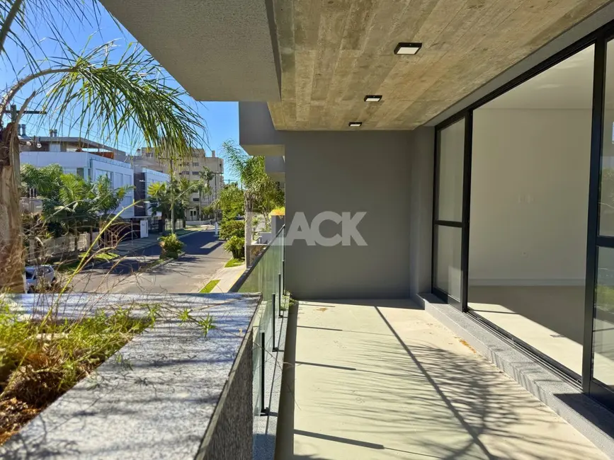 Foto 9 de Apartamento com 2 quartos à venda, 100m2 em Torres - RS