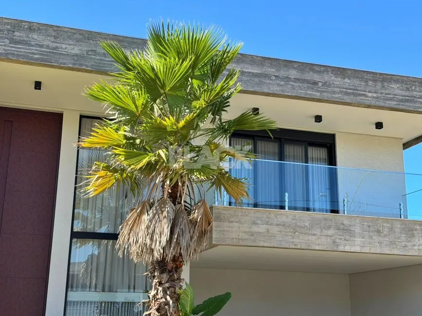 Foto 5 de Casa de Condomínio com 4 quartos à venda, 311m2 em Torres - RS