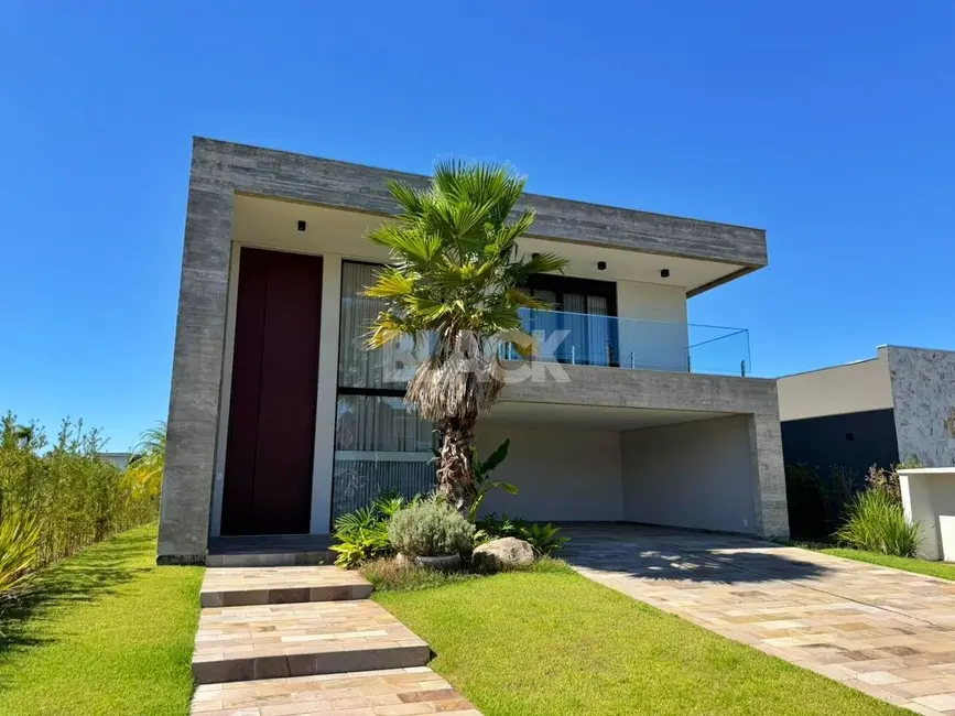 Foto 3 de Casa de Condomínio com 4 quartos à venda, 311m2 em Torres - RS