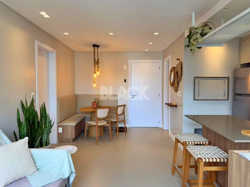 Foto 6 de Apartamento com 1 quarto à venda, 52m2 em Centro, Torres - RS