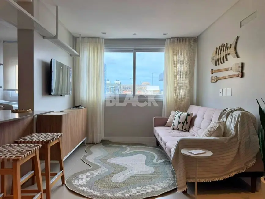 Foto 2 de Apartamento com 1 quarto à venda, 52m2 em Centro, Torres - RS