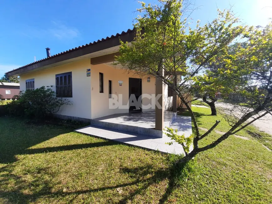 Foto 5 de Casa com 3 quartos à venda, 85m2 em Torres - RS