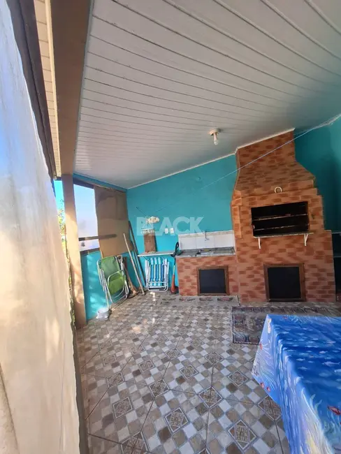 Foto 4 de Casa com 3 quartos à venda, 85m2 em Torres - RS