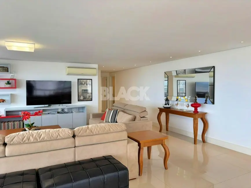 Foto 5 de Apartamento com 4 quartos à venda, 241m2 em Torres - RS