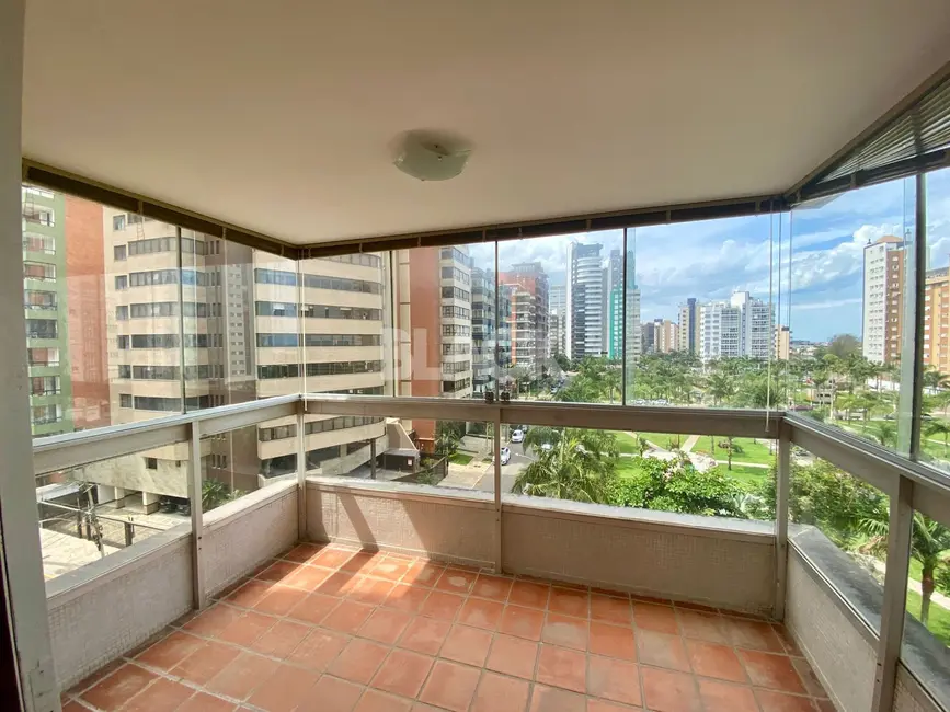 Foto 3 de Apartamento com 3 quartos à venda, 140m2 em Torres - RS