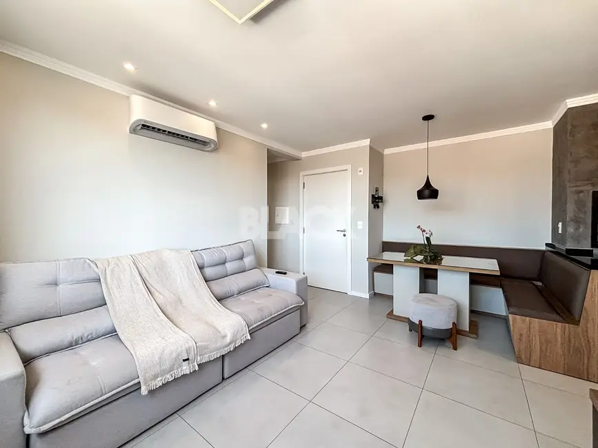 Foto 6 de Apartamento com 2 quartos à venda, 63m2 em Torres - RS