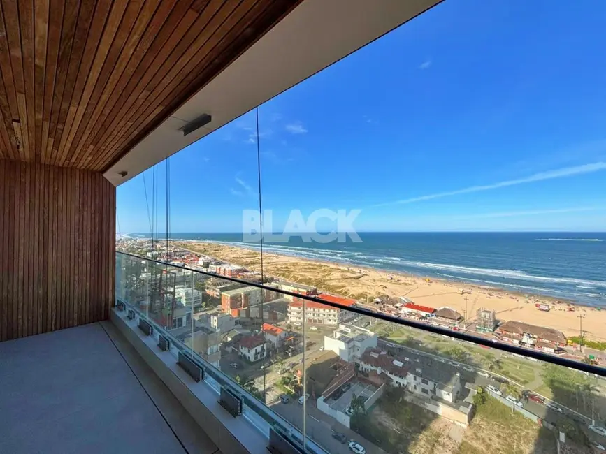 Apartamento com 4 quartos à venda, 207m2 em Torres - RS - imagem 9 Foto 9 de Apartamento com 4 quartos à venda, 207m2 em Torres - RS