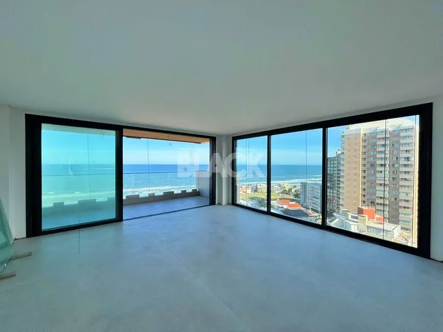 Foto 7 de Apartamento com 4 quartos à venda, 207m2 em Torres - RS