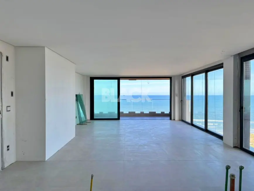 Foto 6 de Apartamento com 4 quartos à venda, 207m2 em Torres - RS
