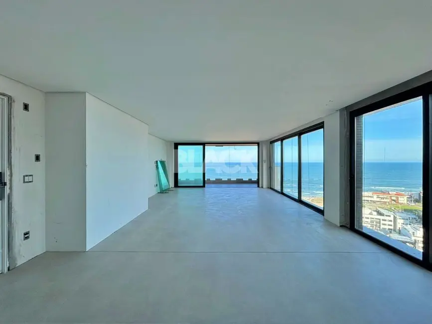 Foto 5 de Apartamento com 4 quartos à venda, 207m2 em Torres - RS