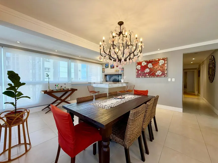 Foto 2 de Apartamento com 3 quartos à venda, 126m2 em Torres - RS