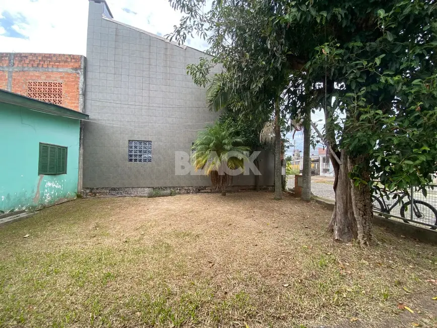 Foto 4 de Terreno / Lote à venda, 177m2 em Torres - RS