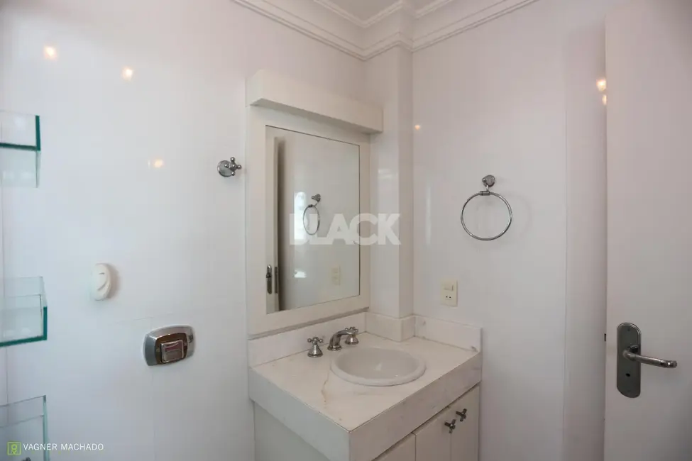 Foto 9 de Cobertura com 6 quartos à venda, 600m2 em Centro, Torres - RS