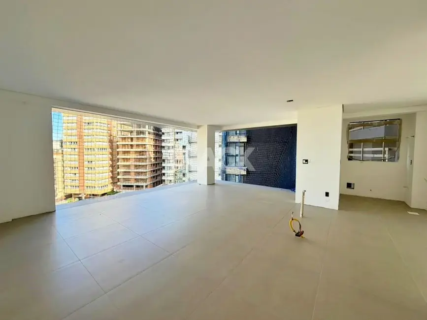 Foto 1 de Apartamento com 2 quartos à venda, 80m2 em Torres - RS