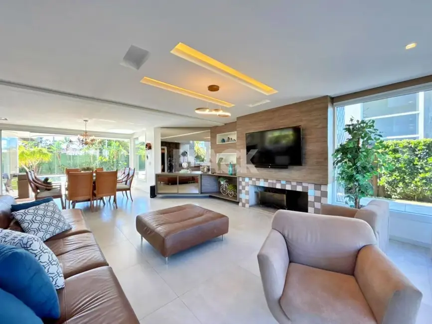 Foto 6 de Casa de Condomínio com 4 quartos à venda, 368m2 em Torres - RS