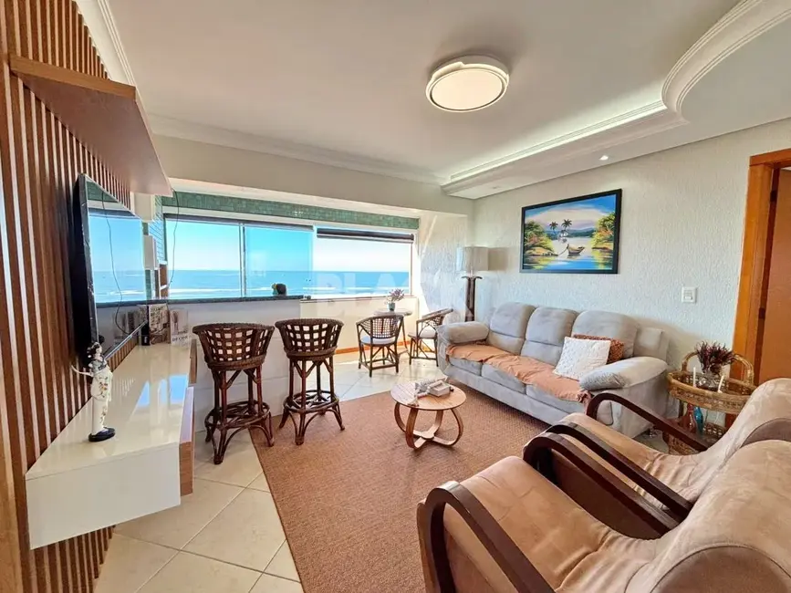 Foto 2 de Apartamento com 3 quartos à venda, 104m2 em Torres - RS