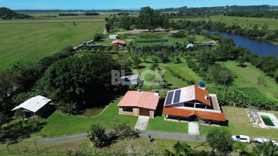 Foto 1 de Chácara com 5 quartos à venda, 350m2 em Passo De Torres - SC