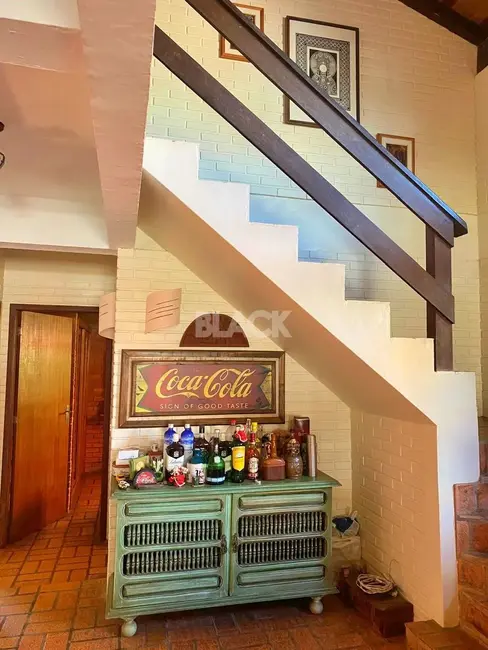 Foto 7 de Casa com 6 quartos à venda, 248m2 em Torres - RS