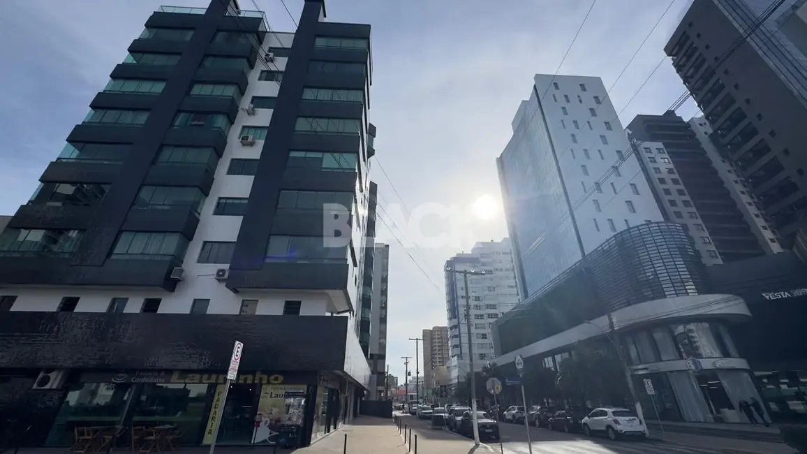 Foto 2 de Apartamento com 3 quartos à venda, 91m2 em Centro, Torres - RS