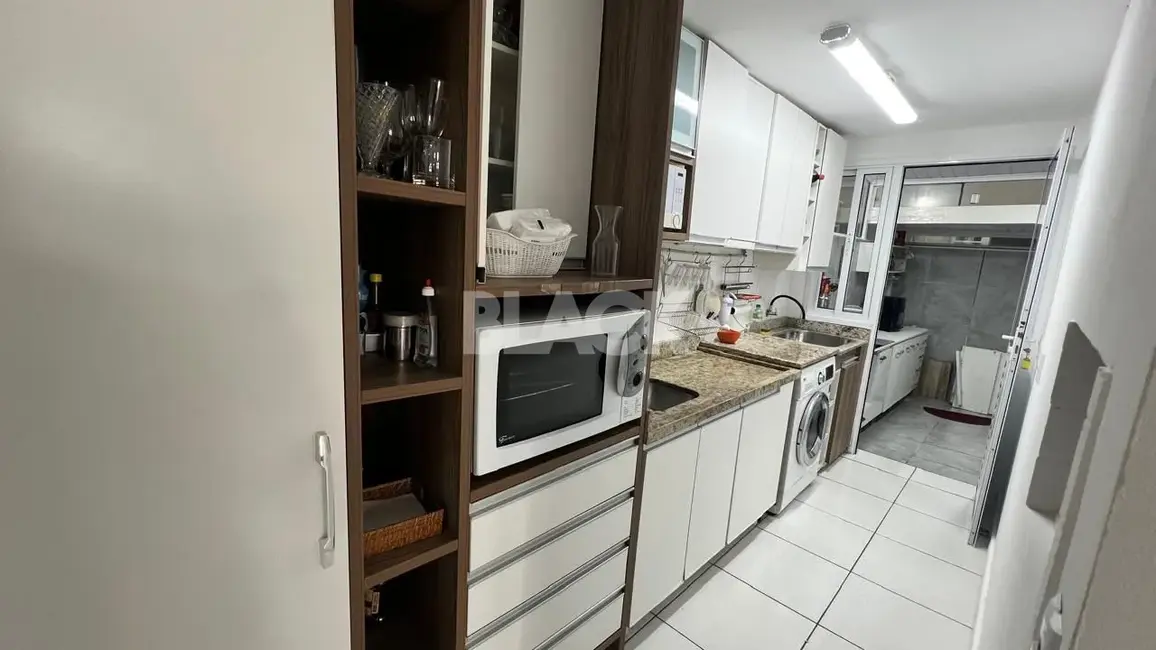 Foto 6 de Apartamento com 2 quartos à venda, 64m2 em Torres - RS