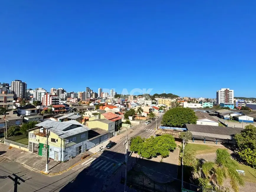 Foto 6 de Apartamento com 2 quartos à venda, 80m2 em Centro, Torres - RS