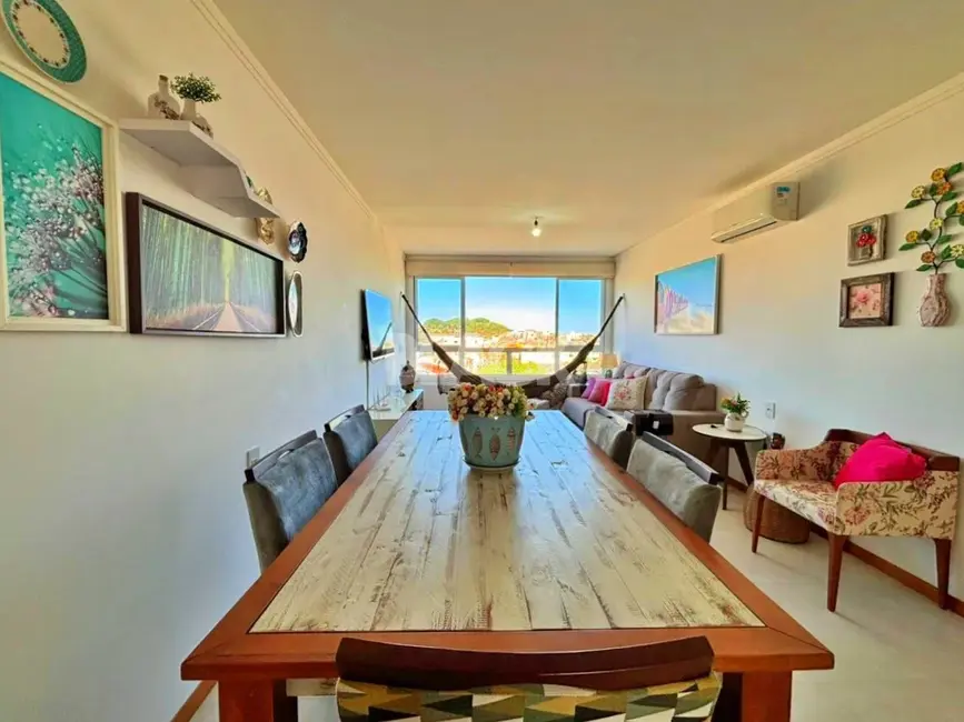 Foto 9 de Apartamento com 2 quartos à venda, 80m2 em Centro, Torres - RS