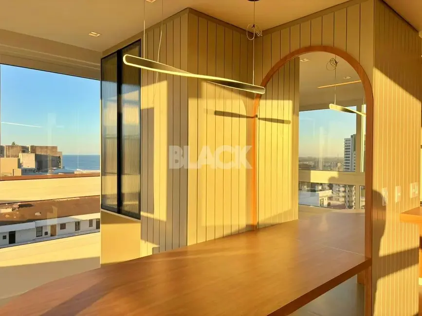 Foto 6 de Apartamento com 2 quartos à venda, 150m2 em Torres - RS