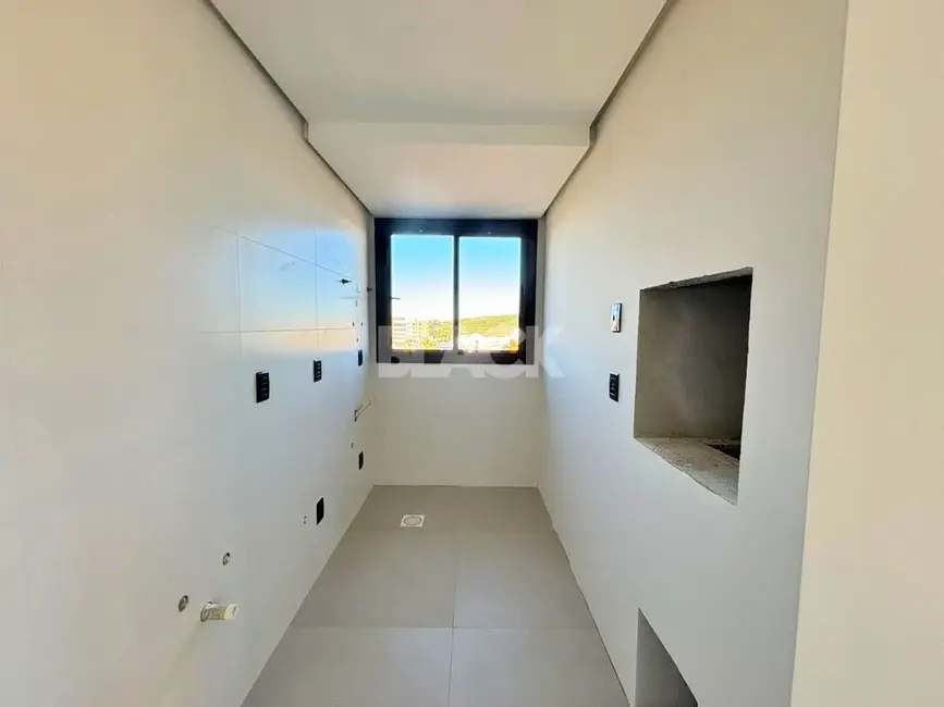 Apartamento com 1 quarto à venda, 31m2 em Torres - RS - imagem 2 Foto 2 de Apartamento com 1 quarto à venda, 31m2 em Torres - RS