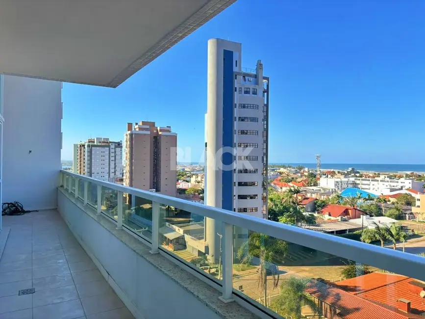 Foto 8 de Apartamento com 3 quartos à venda, 144m2 em Torres - RS