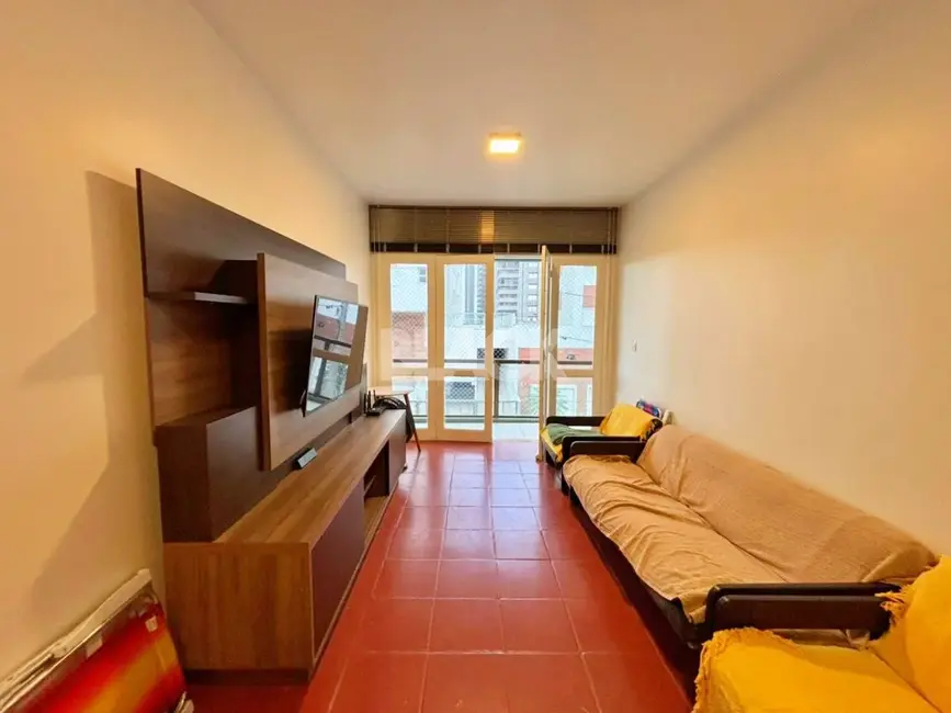 Apartamento com 1 quarto à venda, 53m2 em Torres - RS - imagem 3 Foto 3 de Apartamento com 1 quarto à venda, 53m2 em Torres - RS