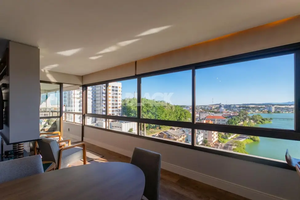 Apartamento com 3 quartos à venda, 123m2 em Centro, Torres - RS - imagem 5 Foto 5 de Apartamento com 3 quartos à venda, 123m2 em Centro, Torres - RS